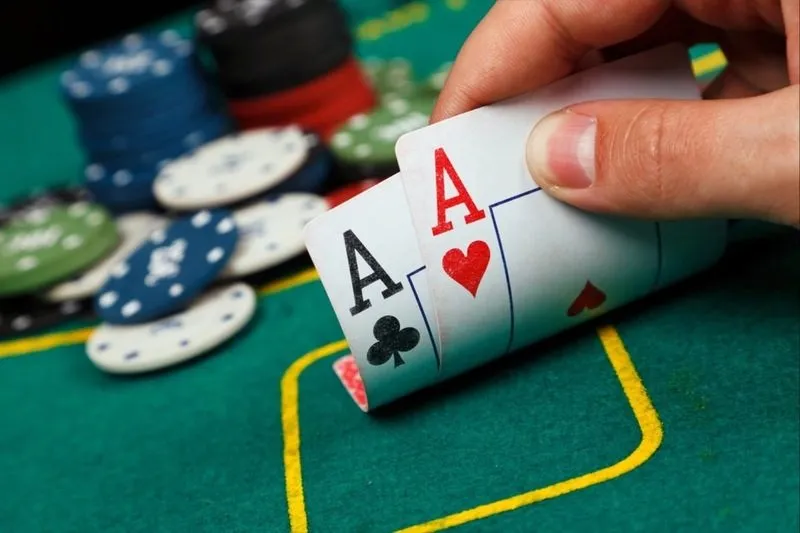 Thời điểm vàng poker: Lựa chọn đúng thời điểm để tăng cược